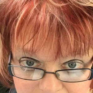 Meet your Posher, Sandy